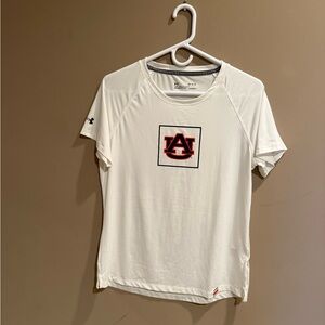 Ladies Under Armour Auburn performance tee in pristine condition, size medium